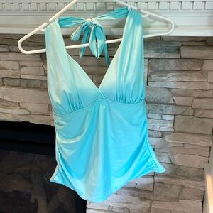 NWT Hilot Tankini Halter Top- Size 8